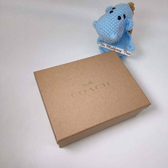 Coach C6996 Boxed Mini Cosmetic Case Hair Ties Disco Patches Heat Bear Gift Set - Picture 7 of 16